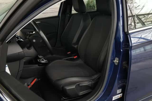 Opel Corsa-e (2021) thumbnail 6