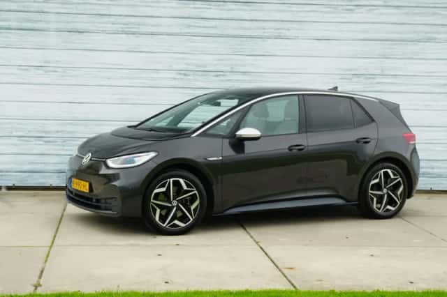 Volkswagen ID.3 (2020) thumbnail 1