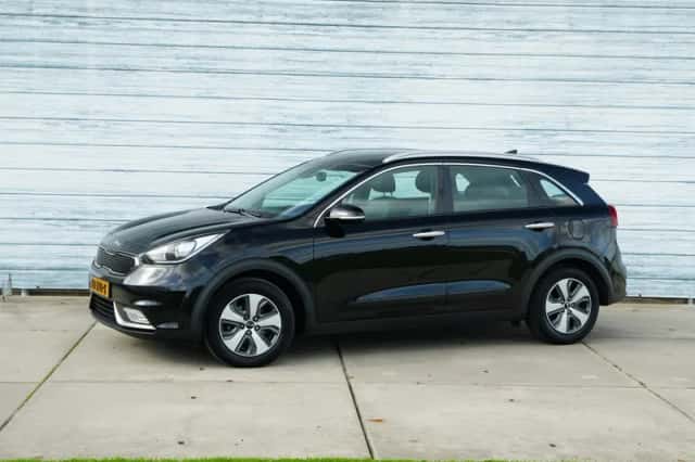 Kia Niro (2018) thumbnail 1