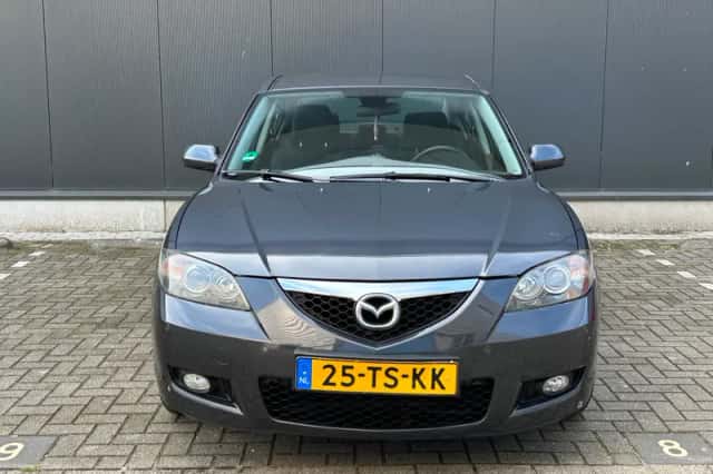Mazda 3 (2007) thumbnail 2