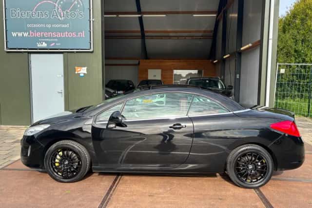 Peugeot 308 (2009) thumbnail 5