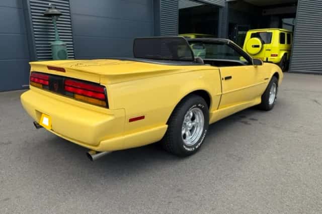 Pontiac Firebird (1992) thumbnail 4