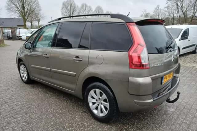 Citroën C4 Picasso (2008) thumbnail 2