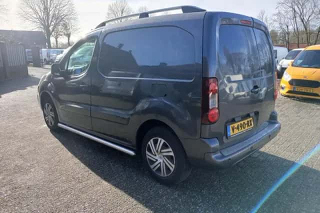 Citroën Berlingo (2018) thumbnail 2