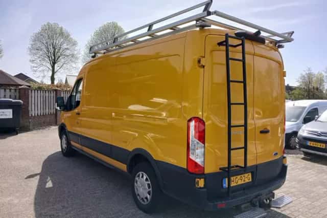 Ford Transit (2020) thumbnail 2