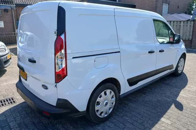 Ford Transit Connect (2022) thumbnail 3