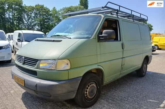 Volkswagen Transporter (2002) thumbnail 1