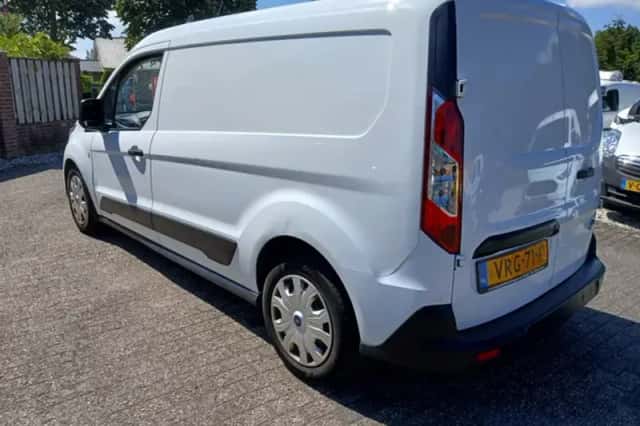 Ford Transit Connect (2022) thumbnail 2