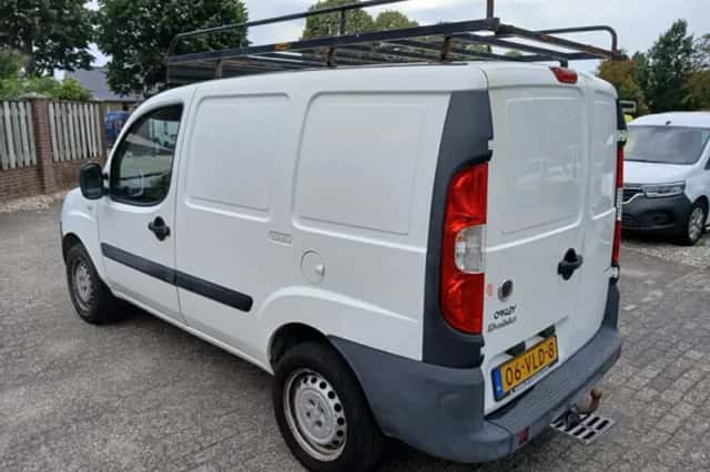 Fiat Doblò (2007) thumbnail 2
