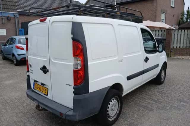 Fiat Doblò (2007) thumbnail 3