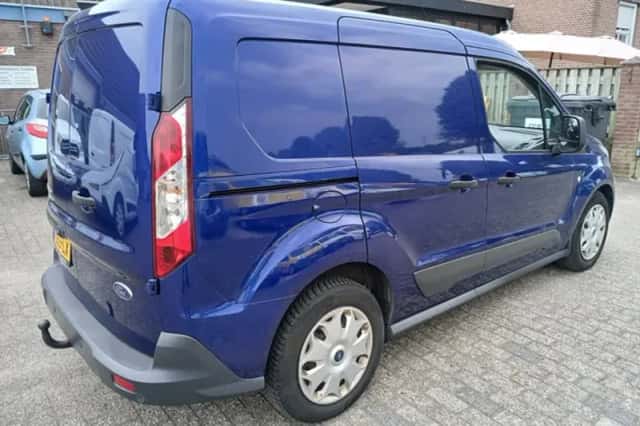 Ford Transit Connect (2018) thumbnail 3