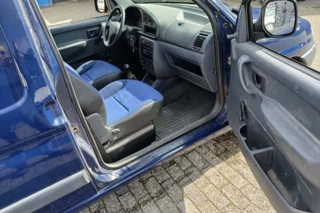 Peugeot Partner (2002) thumbnail 5