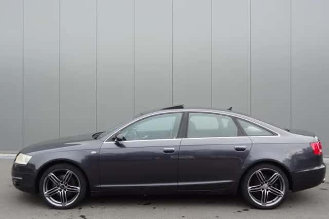 Audi A6 (2004) thumbnail 2