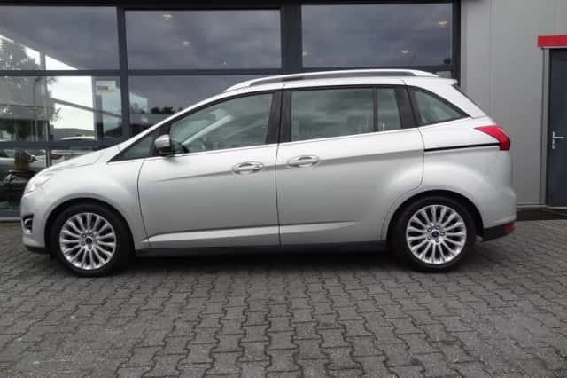 Ford Grand C-Max (2013) thumbnail 4