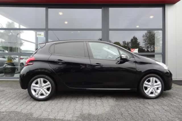 Peugeot 208 (2019) thumbnail 3