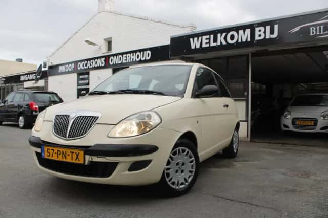 Lancia Ypsilon (2004) thumbnail 1