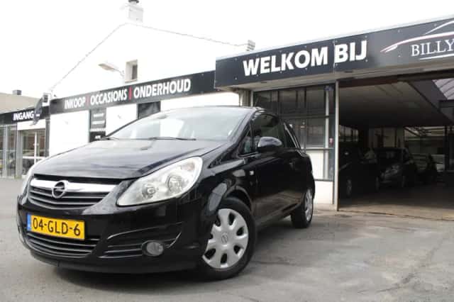 Opel Corsa (2008) thumbnail 1