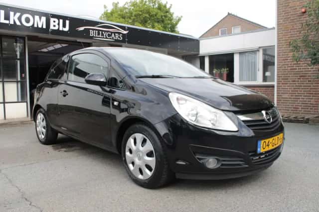 Opel Corsa (2008) thumbnail 4
