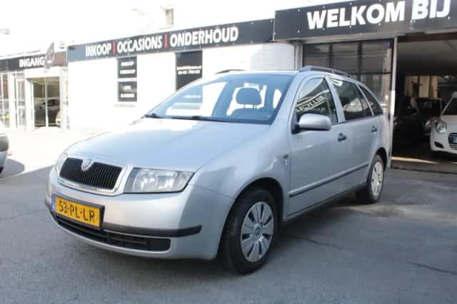 Škoda Fabia (2004) thumbnail 1