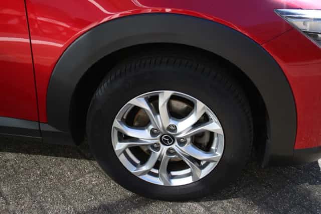 Mazda CX-3 (2016) thumbnail 3