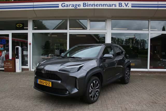 Toyota Yaris Cross (2025) thumbnail 1