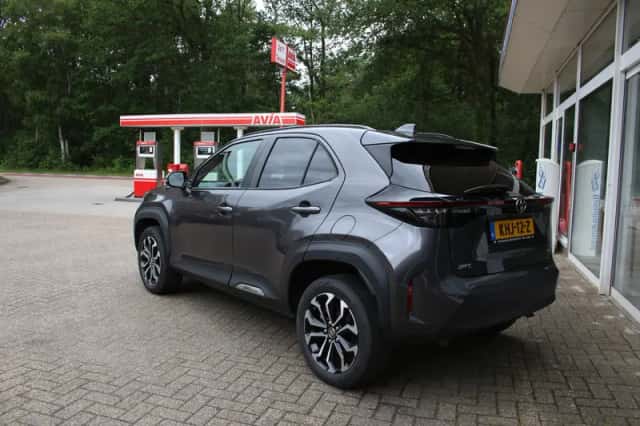 Toyota Yaris Cross (2025) thumbnail 2