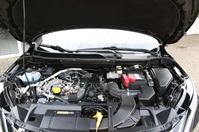 Nissan Qashqai (2023) thumbnail 6