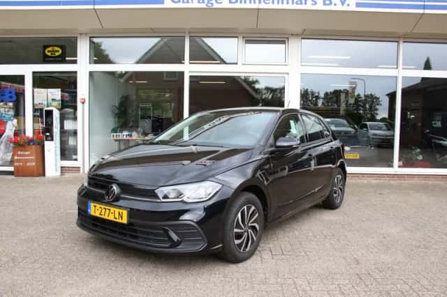 Volkswagen Polo (2023) thumbnail 1