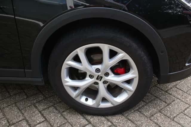 SEAT Arona (2024) thumbnail 3