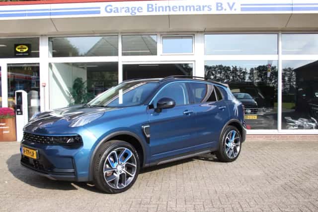 Lynk & Co 01 (2022) thumbnail 1