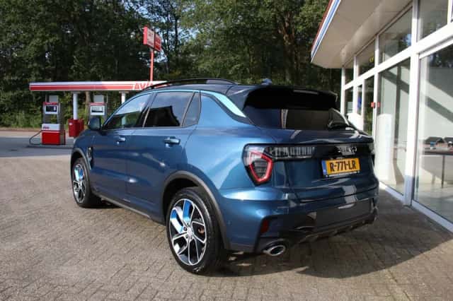 Lynk & Co 01 (2022) thumbnail 2