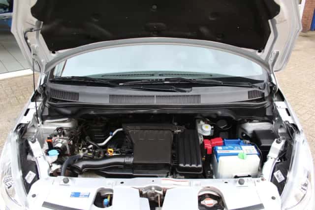 Opel Agila (2010) thumbnail 5