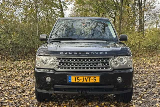Land Rover Range Rover (2009) thumbnail 2