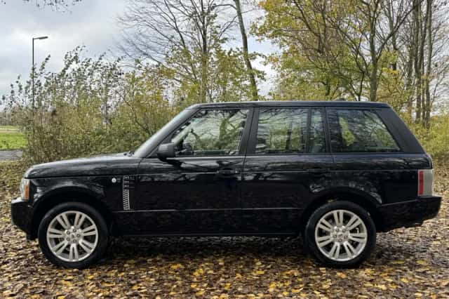 Land Rover Range Rover (2009) thumbnail 4