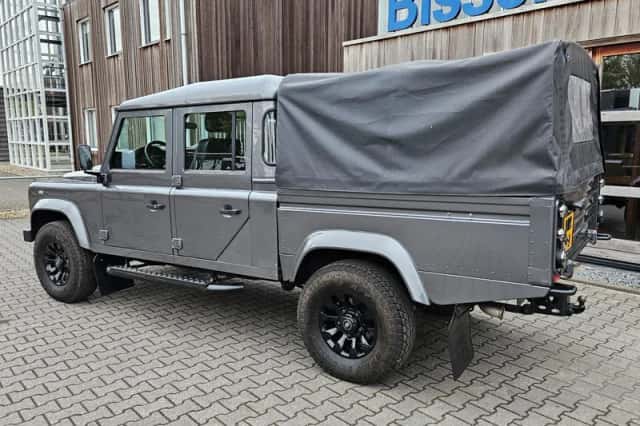 Land Rover Defender (2014) thumbnail 5