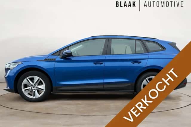 Škoda Enyaq (2023) thumbnail 3