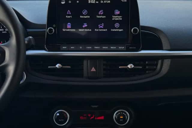 Kia Picanto (2023) thumbnail 6
