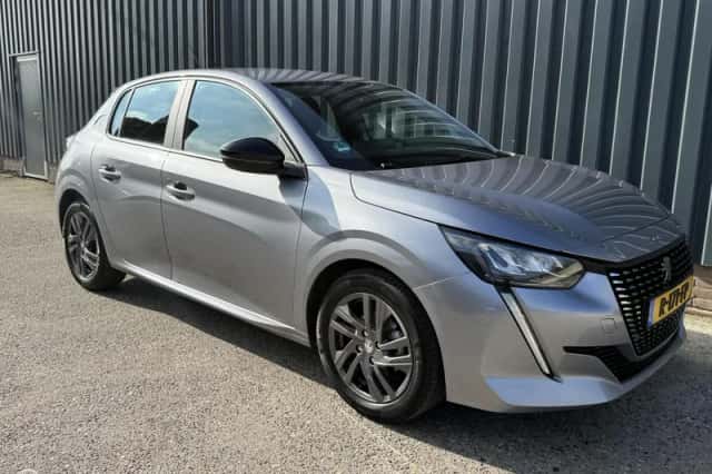 Peugeot 208 (2022) thumbnail 5