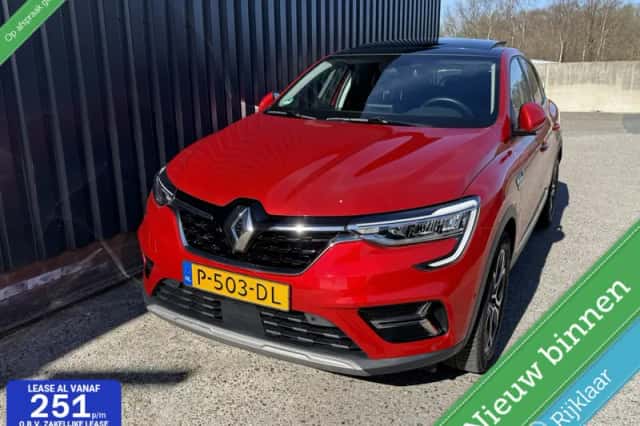 Renault Arkana (2022) thumbnail 1