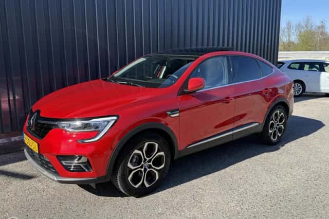 Renault Arkana (2022) thumbnail 2