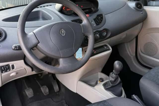 Renault Twingo (2009) thumbnail 6