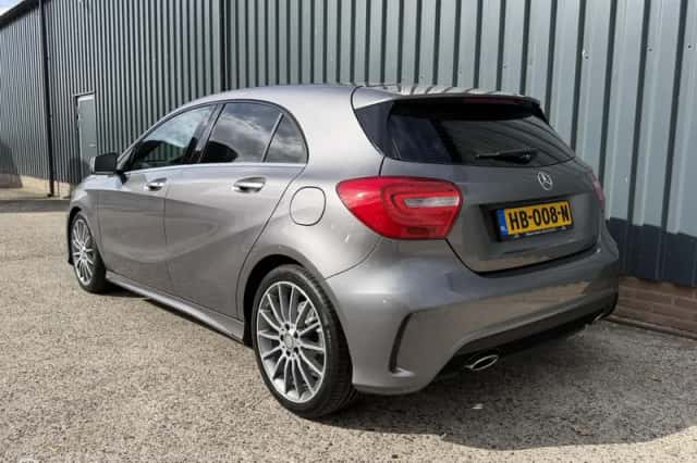 Mercedes-Benz A-Klasse (2015) thumbnail 3