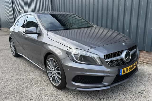 Mercedes-Benz A-Klasse (2015) thumbnail 4