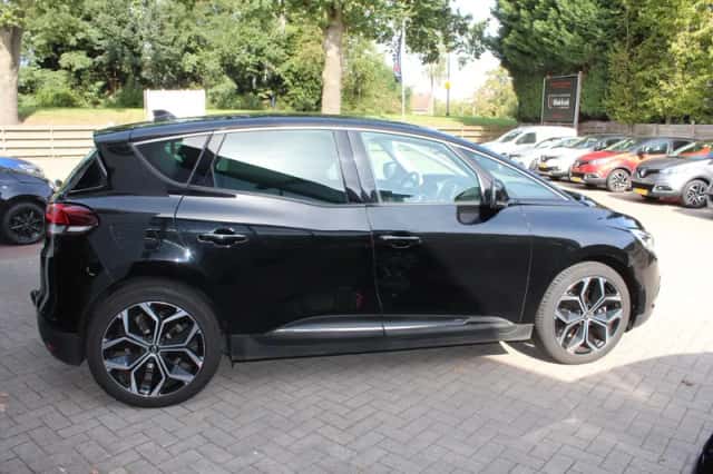 Renault Scénic (2021) thumbnail 6
