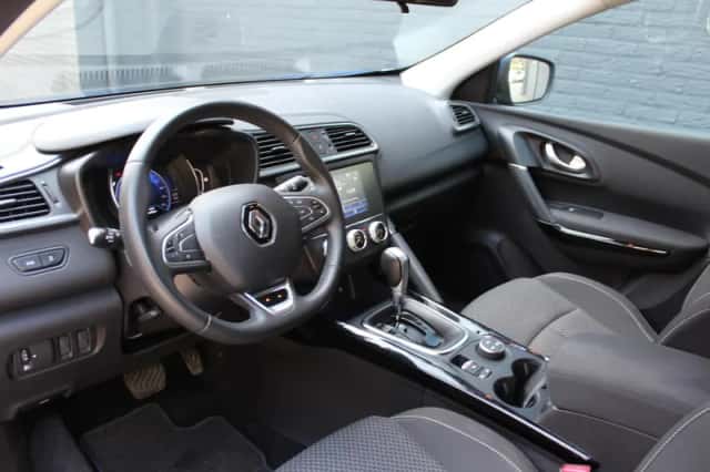 Renault Kadjar (2021) thumbnail 3