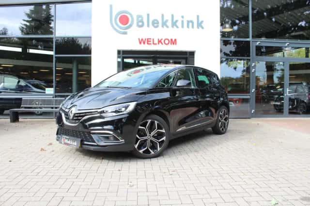 Renault Scénic (2022) thumbnail 2