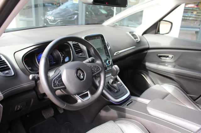 Renault Scénic (2022) thumbnail 3