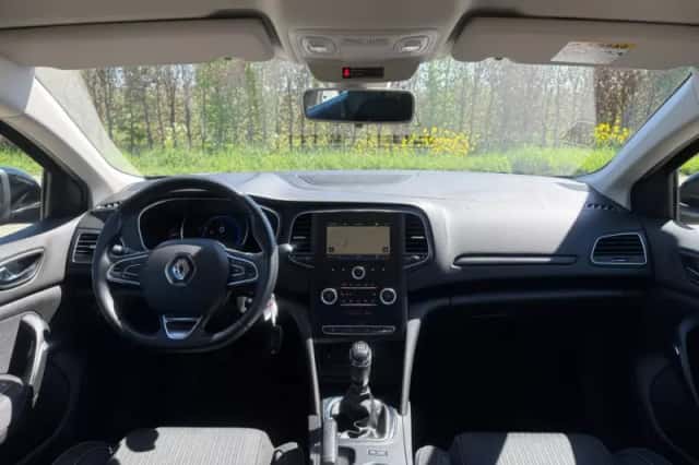 Renault Mégane (2017) thumbnail 6
