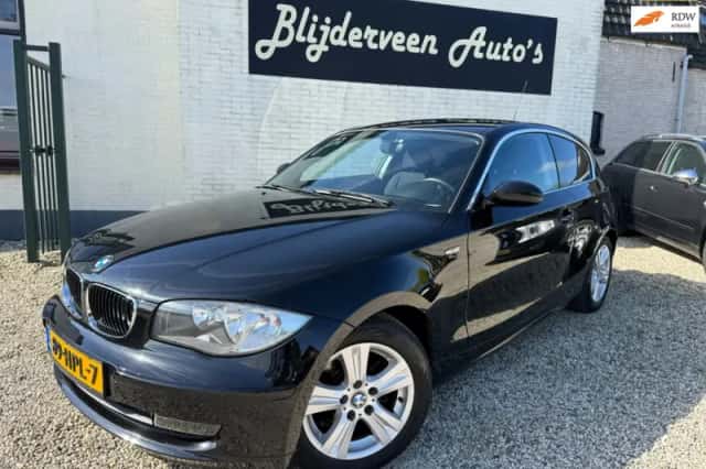 BMW 1-Serie (2009) thumbnail 1