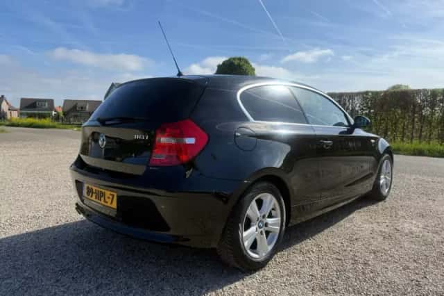 BMW 1-Serie (2009) thumbnail 3